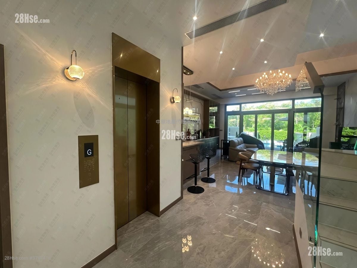 Altissimo Sell 4 Bedrooms , 5+ Bathrooms 3,310 ft²