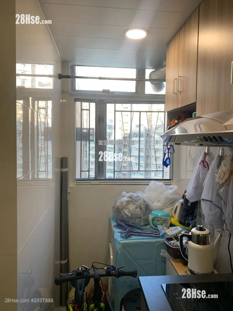 广源邨 售盘 2 房 , 1 浴室 385 平方尺