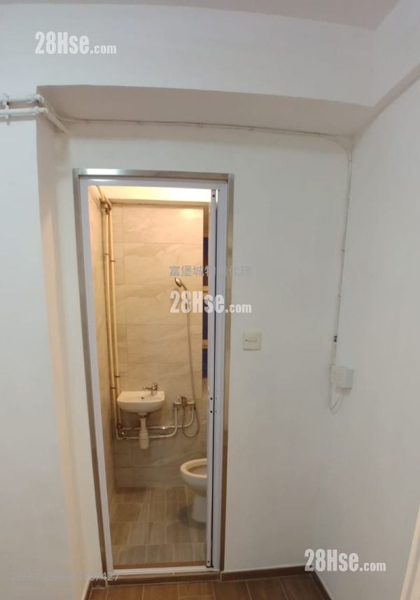 Greenwood Garden Sell 1 Bedroom , 1 Bathroom 215 ft²