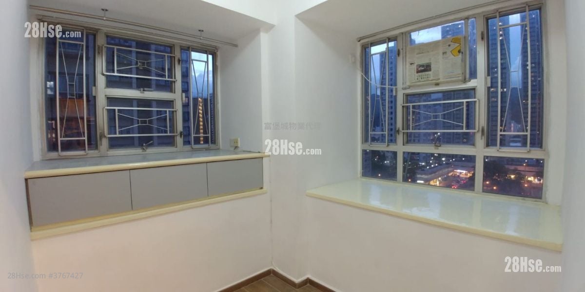 Greenwood Garden Sell 1 Bedroom , 1 Bathroom 215 ft²