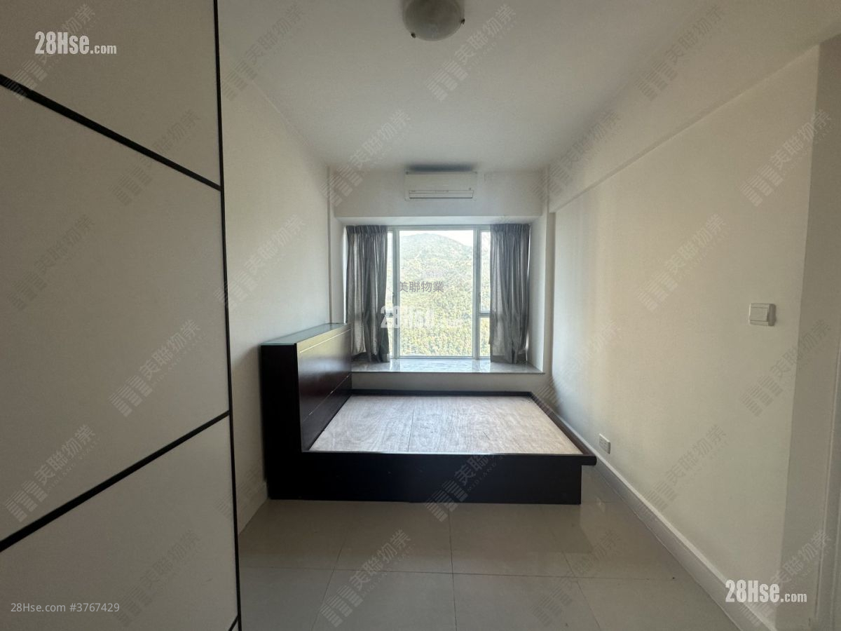 领都 售盘 4 房 972 平方尺