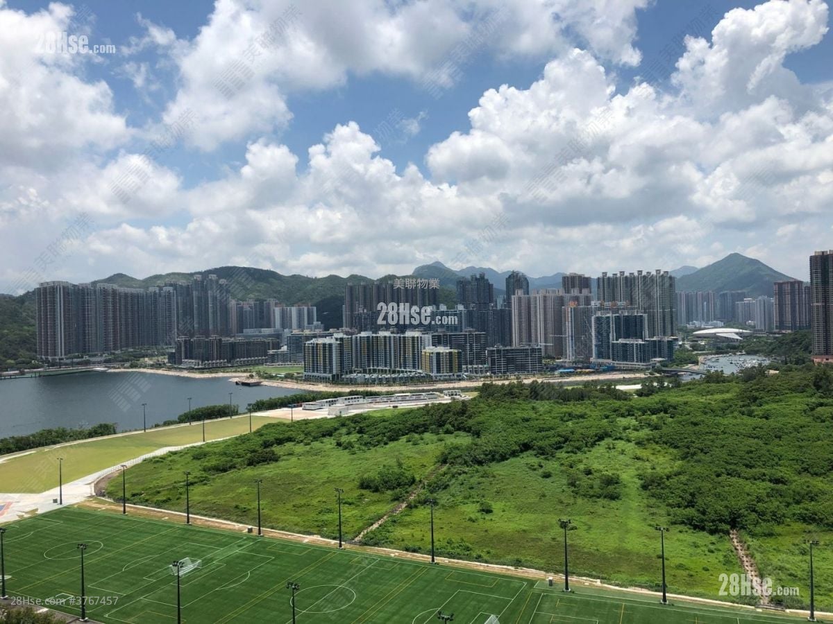 致蓝天 售盘 4 房 928 平方尺