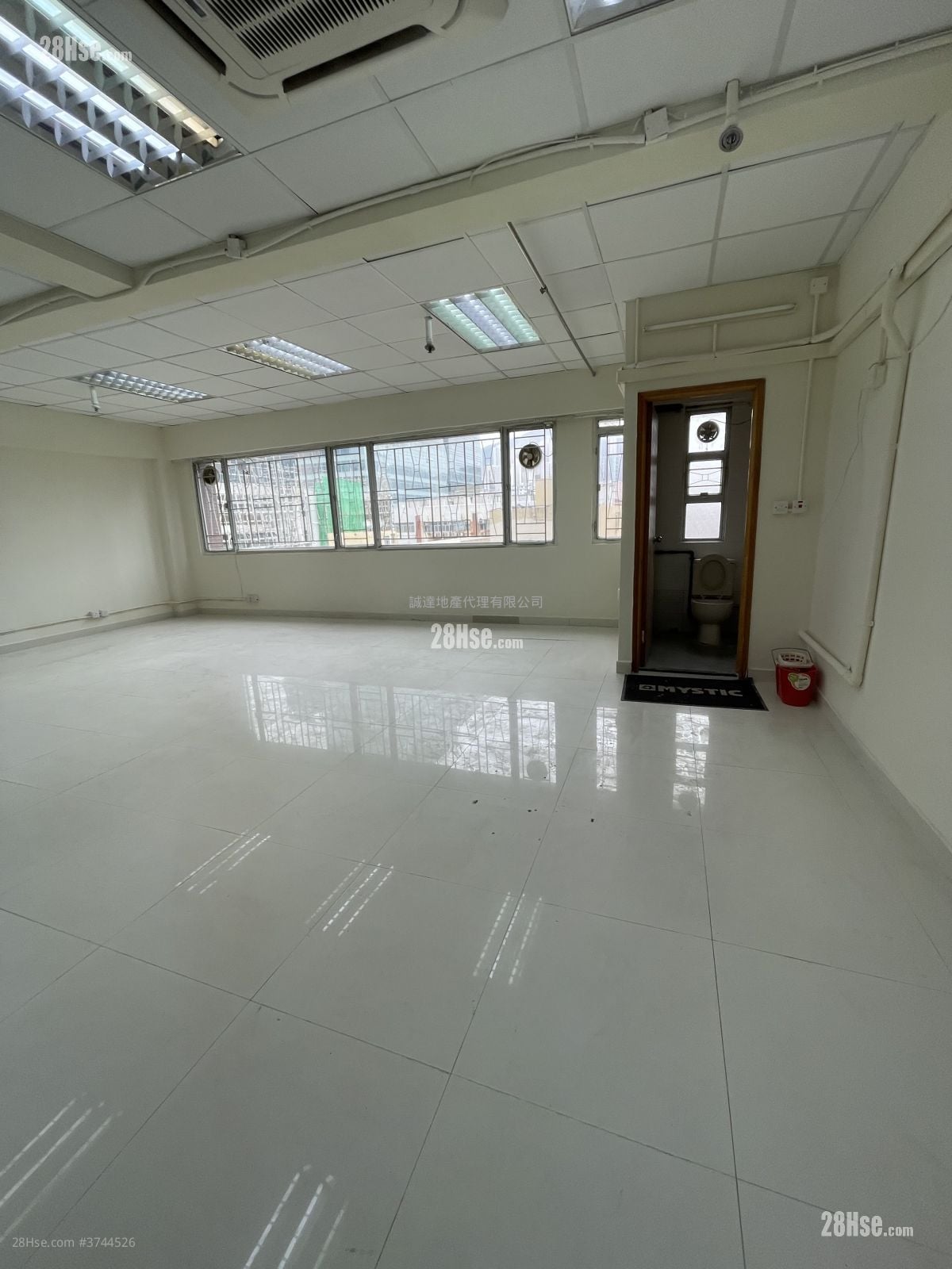 美兴工业大厦 租盘