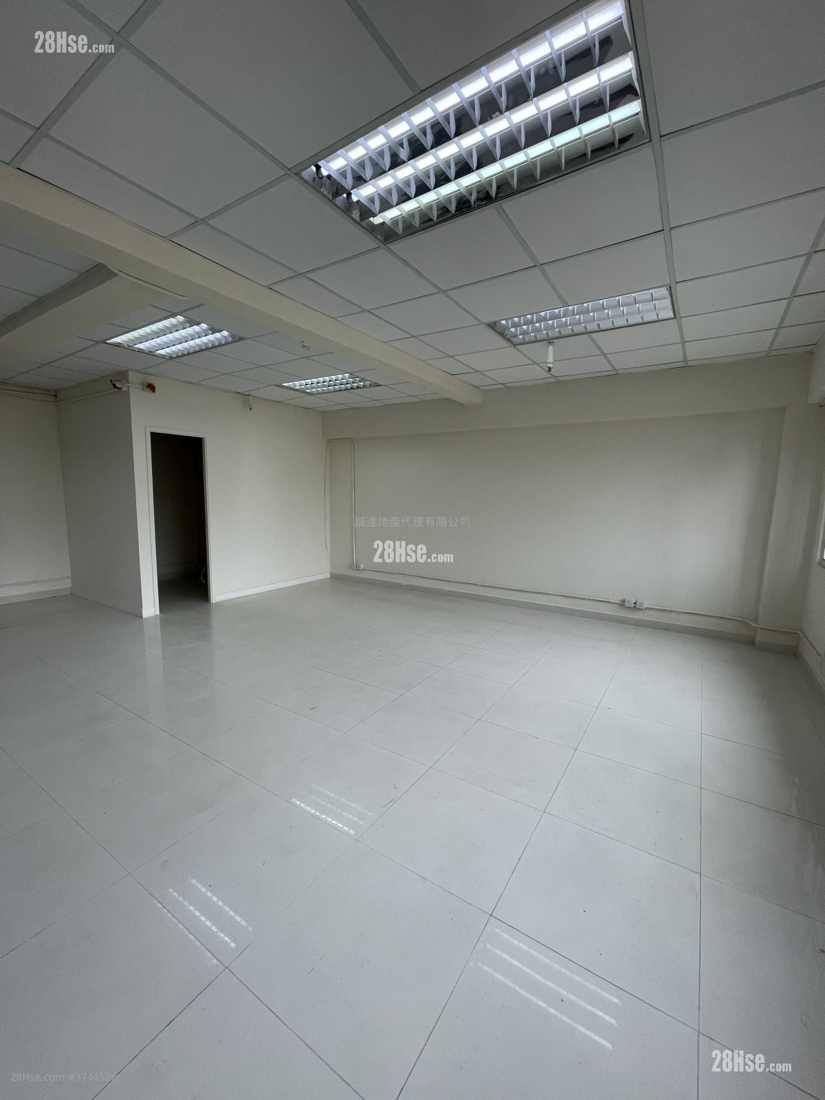 美兴工业大厦 租盘