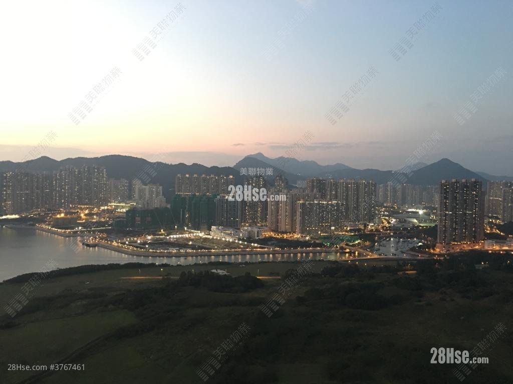 致蓝天 售盘 4 房 1,120 平方尺