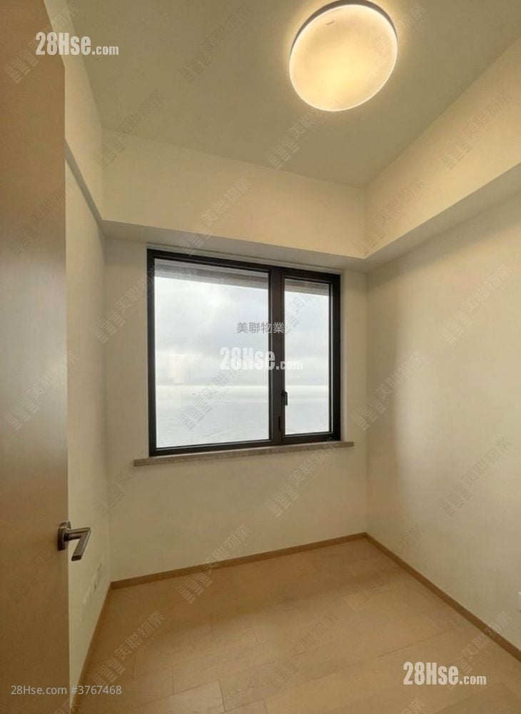 Lp6 Sell 2 Bedrooms , 1 Bathroom 515 ft²