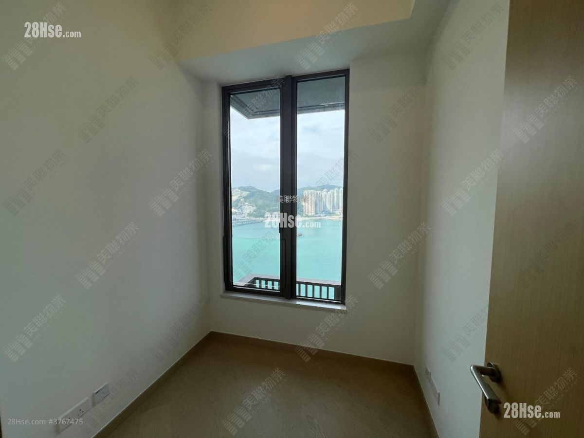 LP10 售盘 4 房 1,204 平方尺