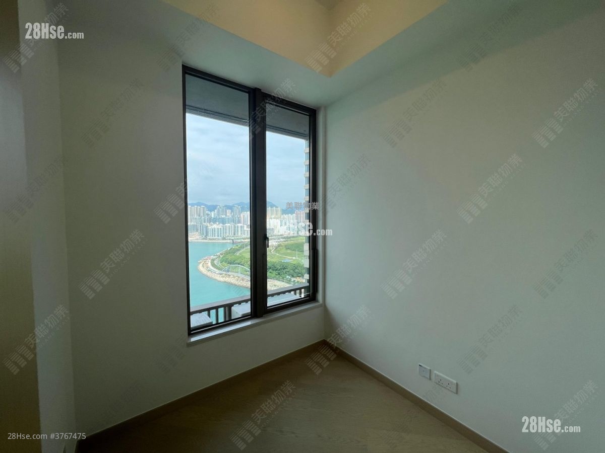 LP10 售盘 4 房 1,204 平方尺