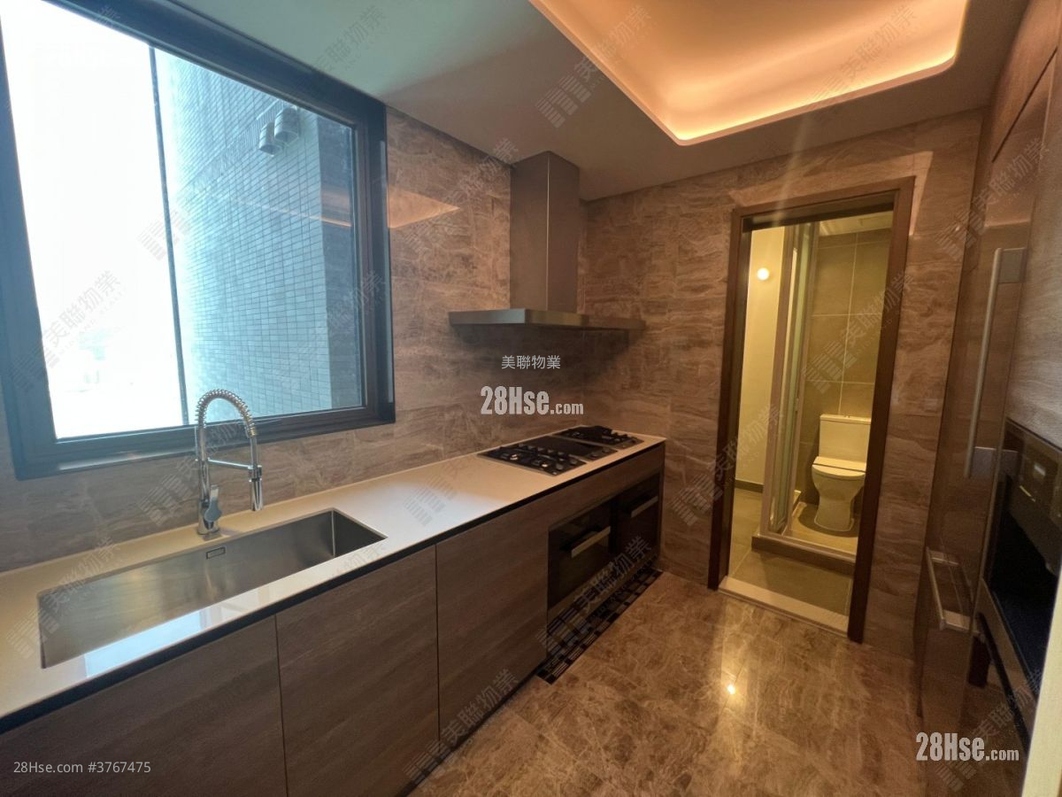 LP10 售盘 4 房 1,204 平方尺