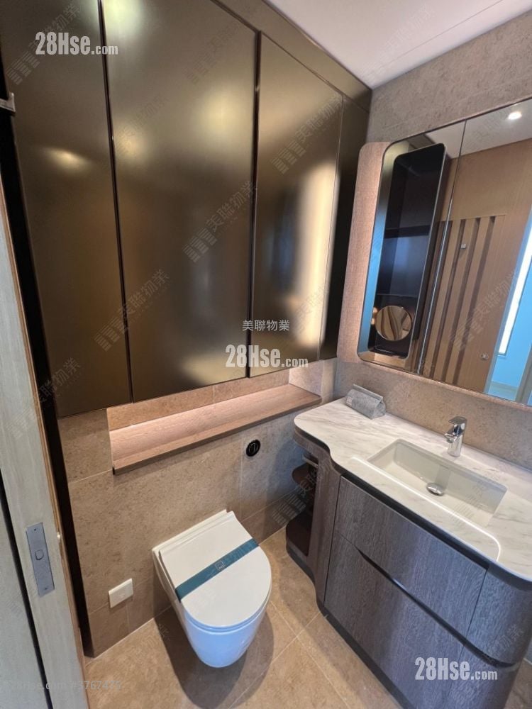 LP10 售盘 4 房 1,204 平方尺