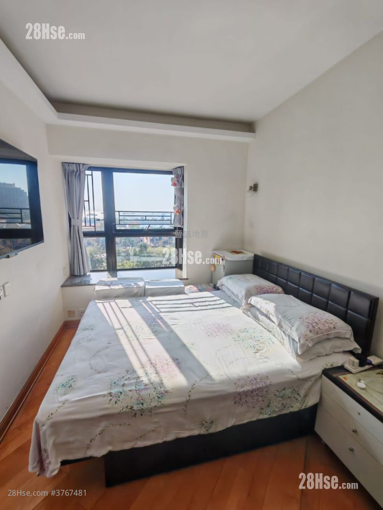 爱琴海岸 售盘 4 房 , 3 浴室 811 平方尺