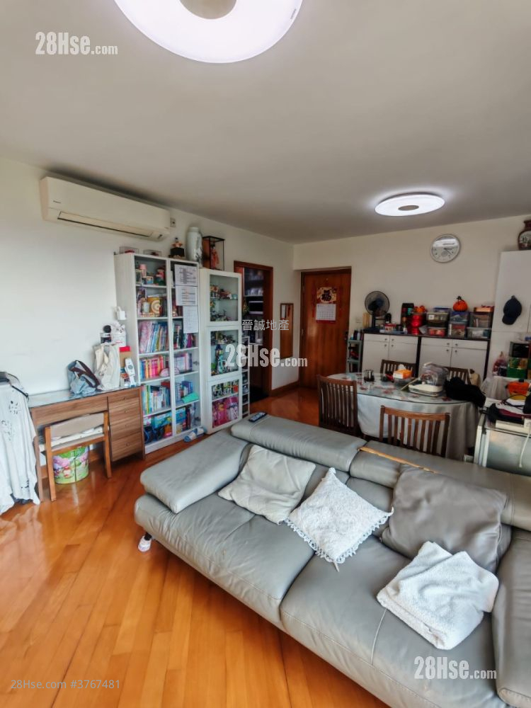 爱琴海岸 售盘 4 房 , 3 浴室 811 平方尺