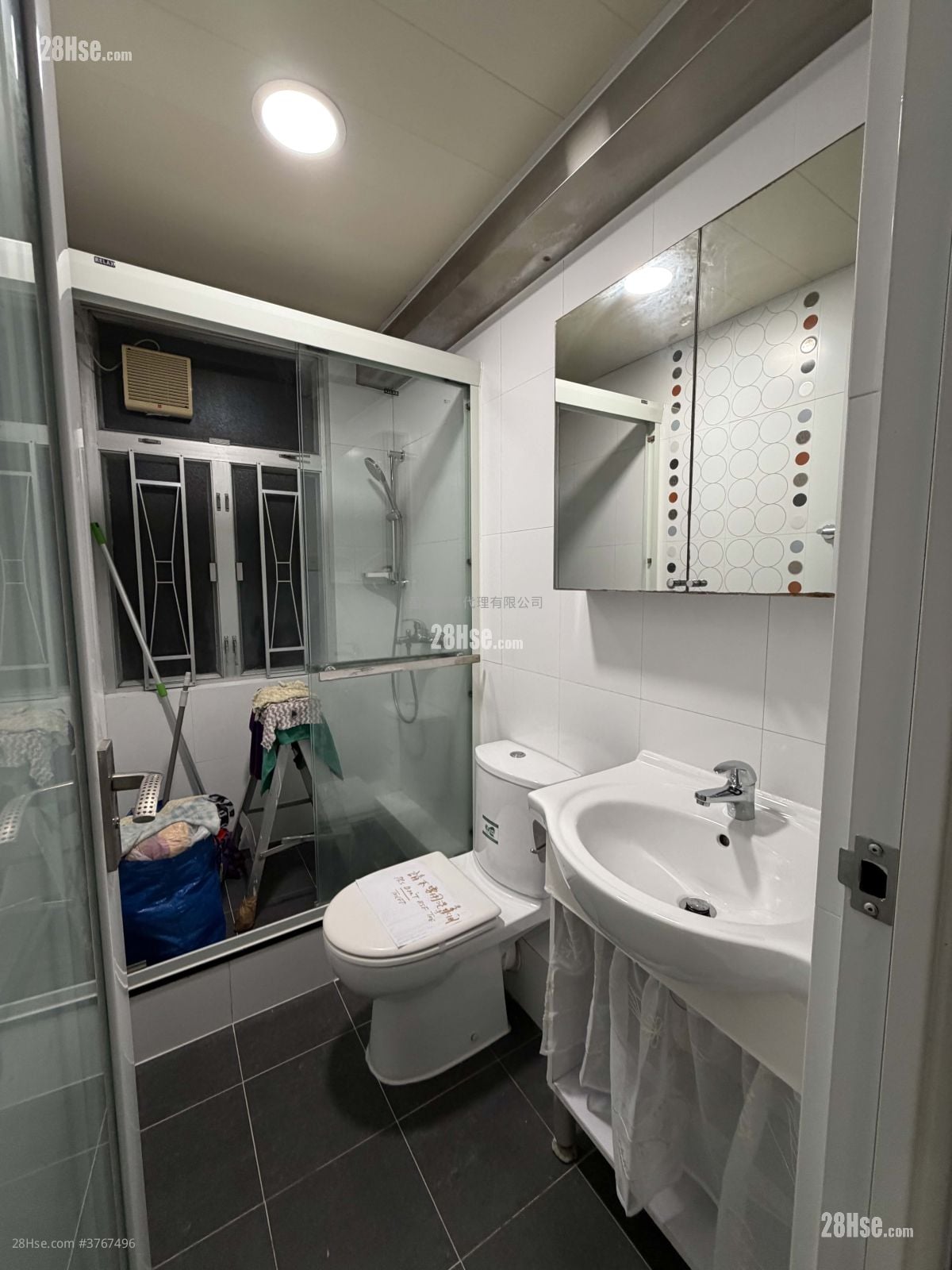 兆宜大厦 售盘 1 房 , 2 浴室 450 平方尺