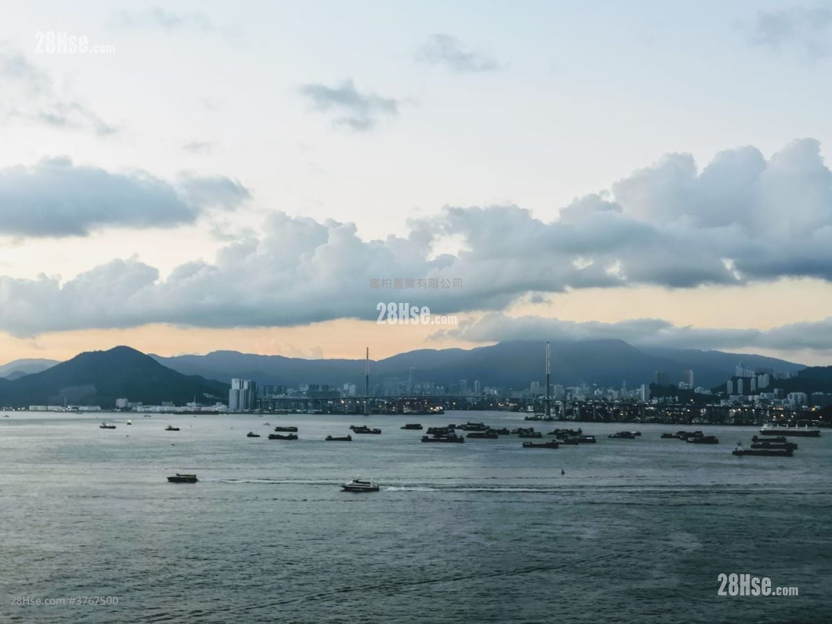 丽景大厦 售盘 3 房 , 2 浴室 819 平方尺