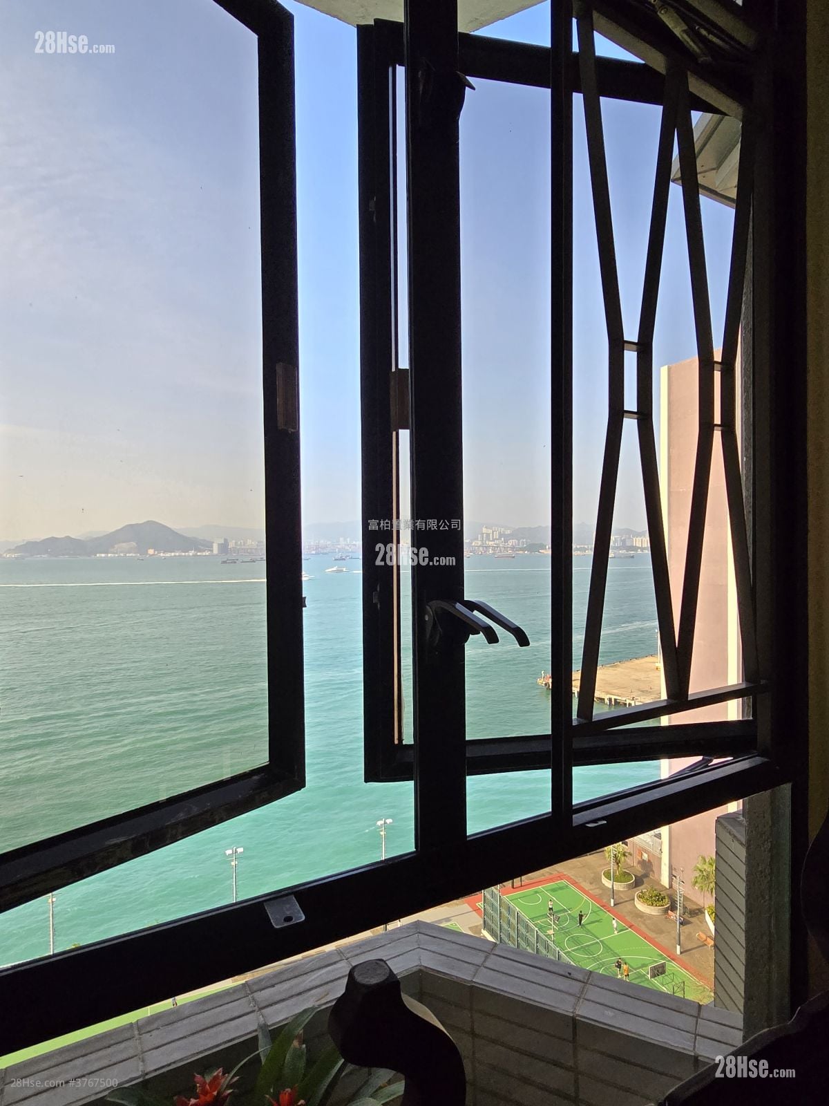 丽景大厦 售盘 3 房 , 2 浴室 819 平方尺