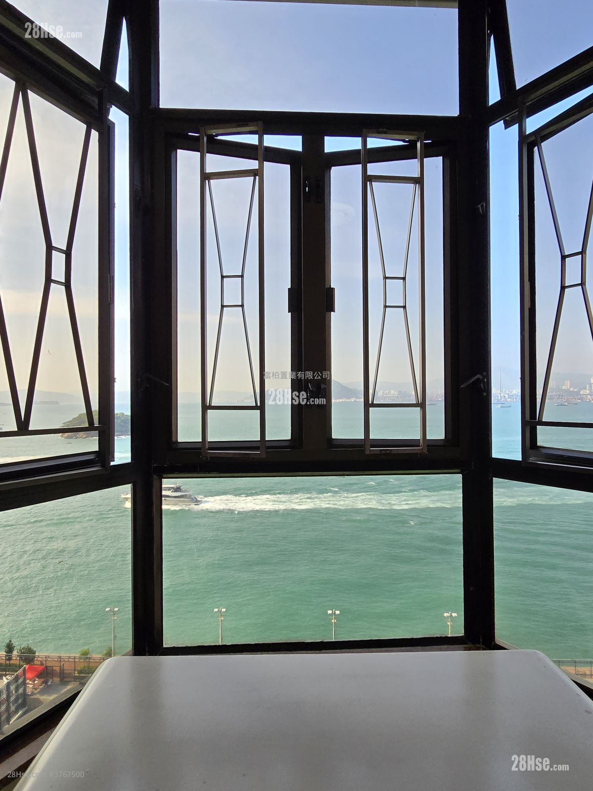 丽景大厦 售盘 3 房 , 2 浴室 819 平方尺