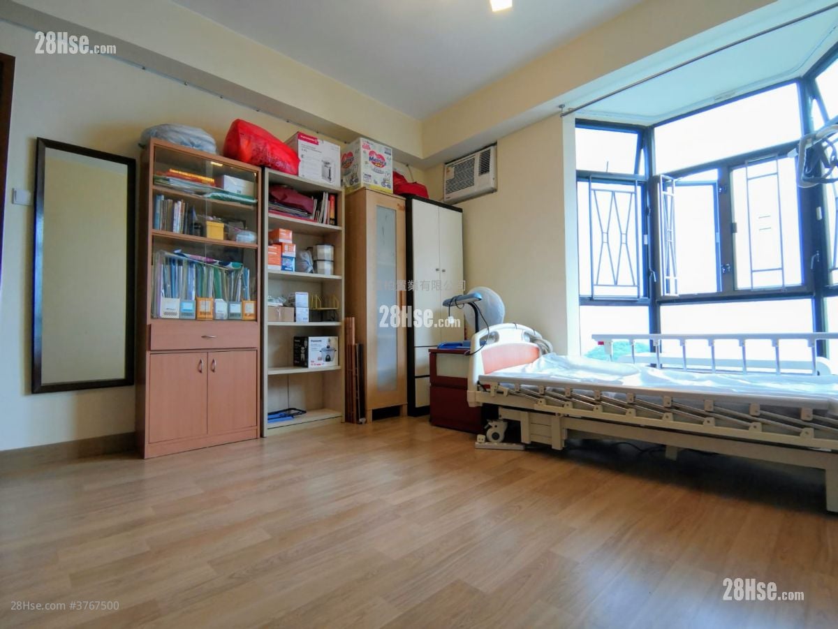 丽景大厦 售盘 3 房 , 2 浴室 819 平方尺