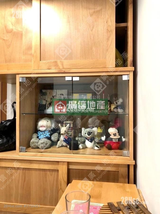 Metro Harbour View Sell 2 Bedrooms , 1 Bathroom 326 ft²