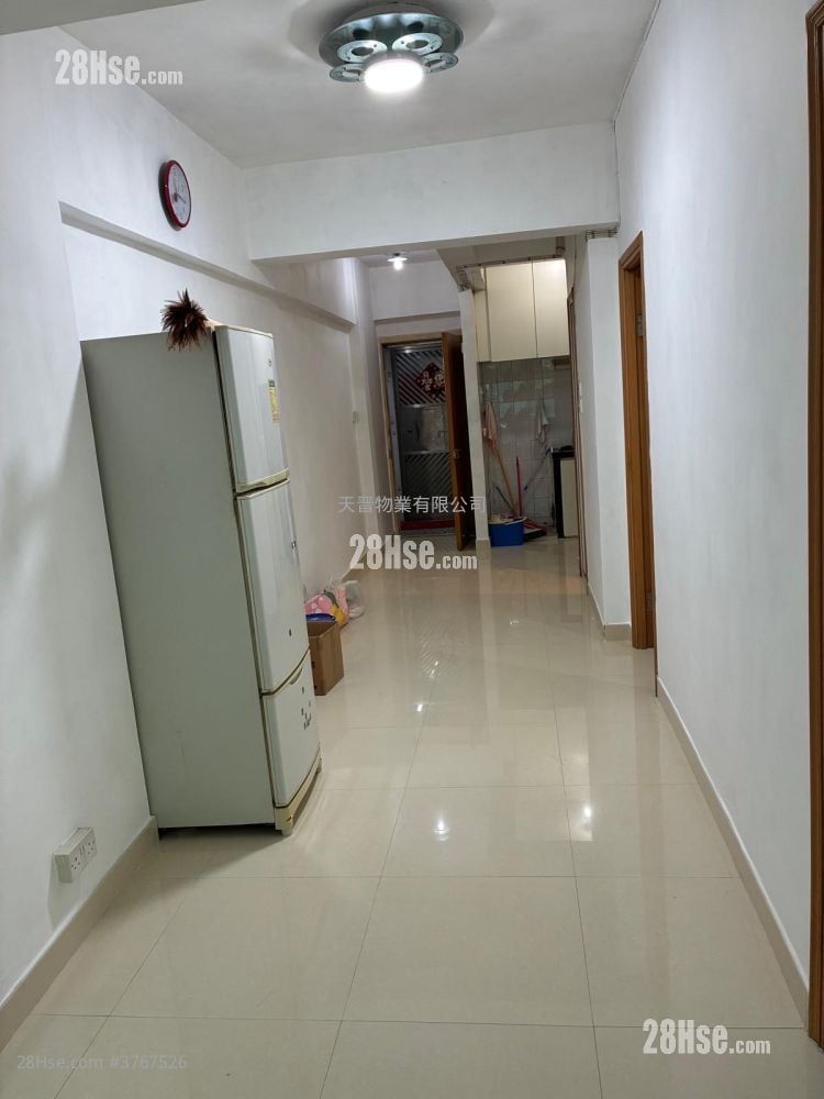 I-Feng Mansions Sell 3 Bedrooms , 1 Bathroom 598 ft²