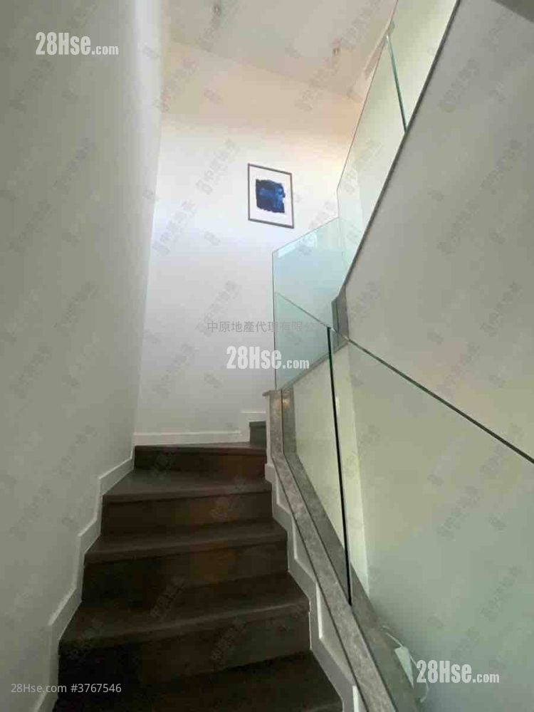 Avignon Sell 3 Bedrooms , 3 Bathrooms 1,201 ft²