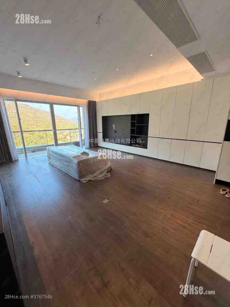 Avignon Sell 3 Bedrooms , 3 Bathrooms 1,201 ft²