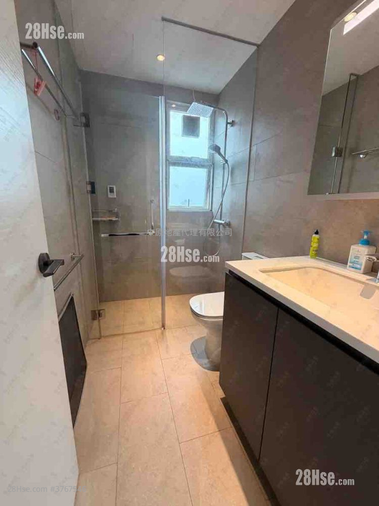 Avignon Sell 3 Bedrooms , 3 Bathrooms 1,201 ft²