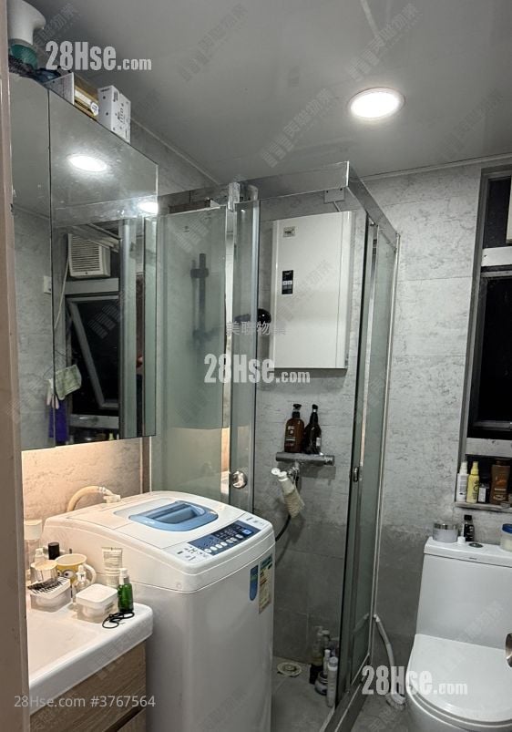 Jubilee Garden Sell 2 Bedrooms , 1 Bathroom 498 ft²