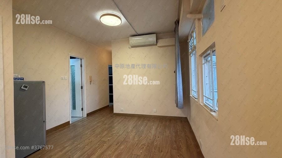 Tai Po Centre Sell 1 Bedroom 361 ft²