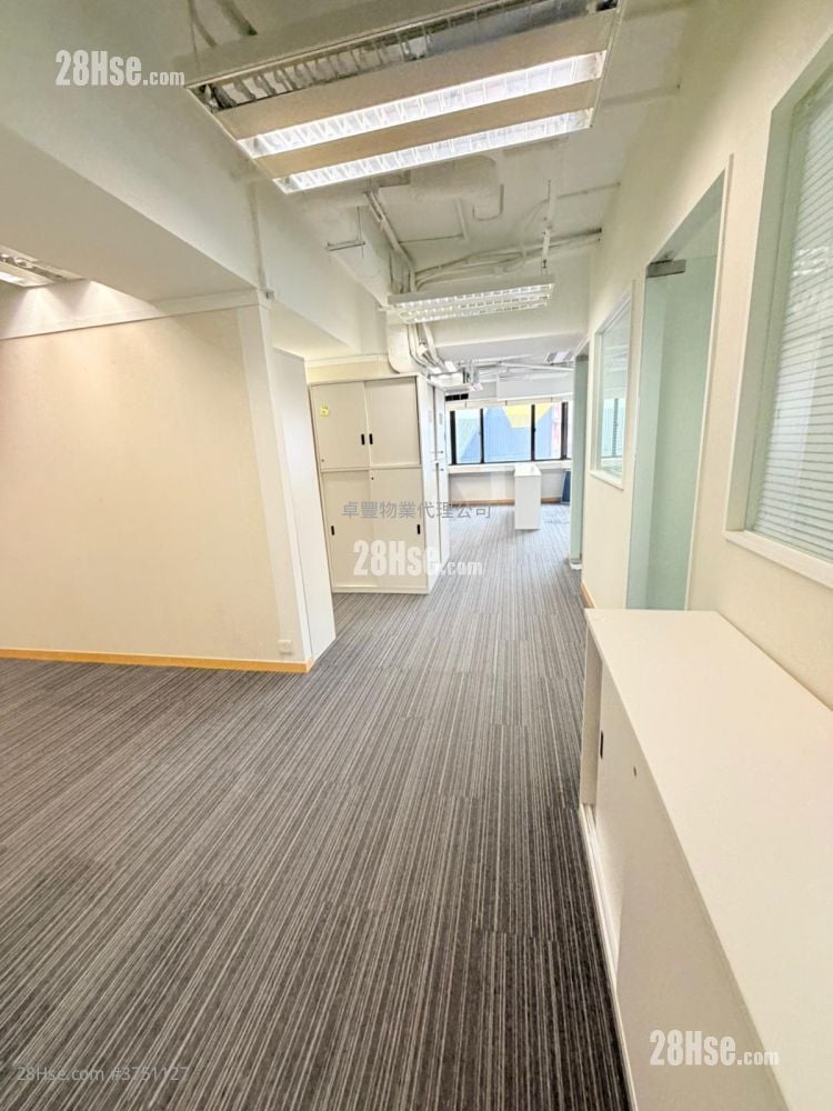 822 Lai Chi Kok Road Rental 5+ Bedrooms , 2 Toilets 2,900 ft²