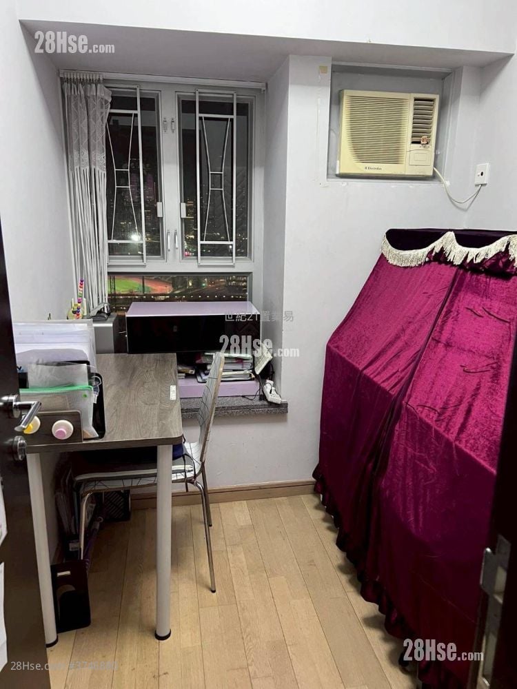 翔龙湾 售盘 2 房 , 1 浴室 384 平方尺