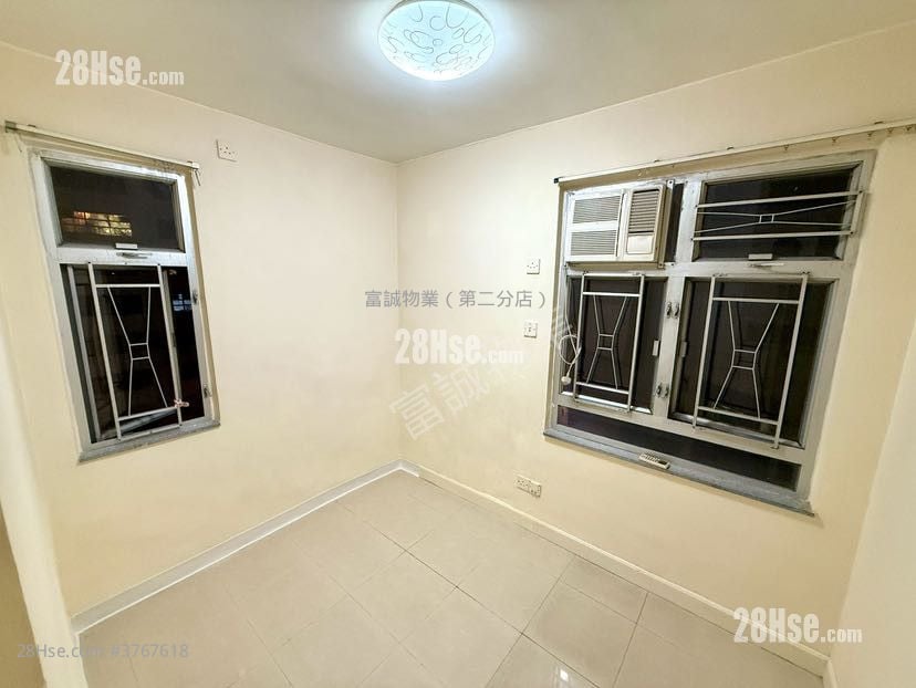 油塘中心 售盘 2 房 , 1 浴室 482 平方尺