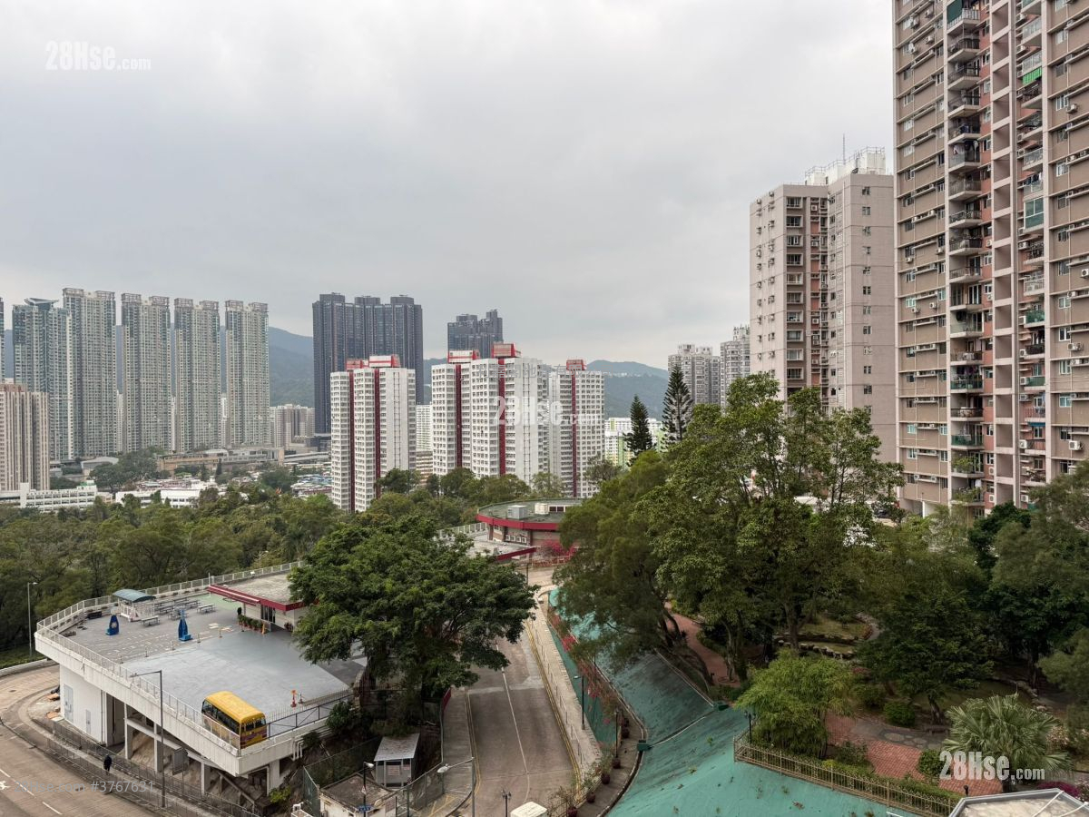 世界花园 售盘 3 房 1,800 平方尺