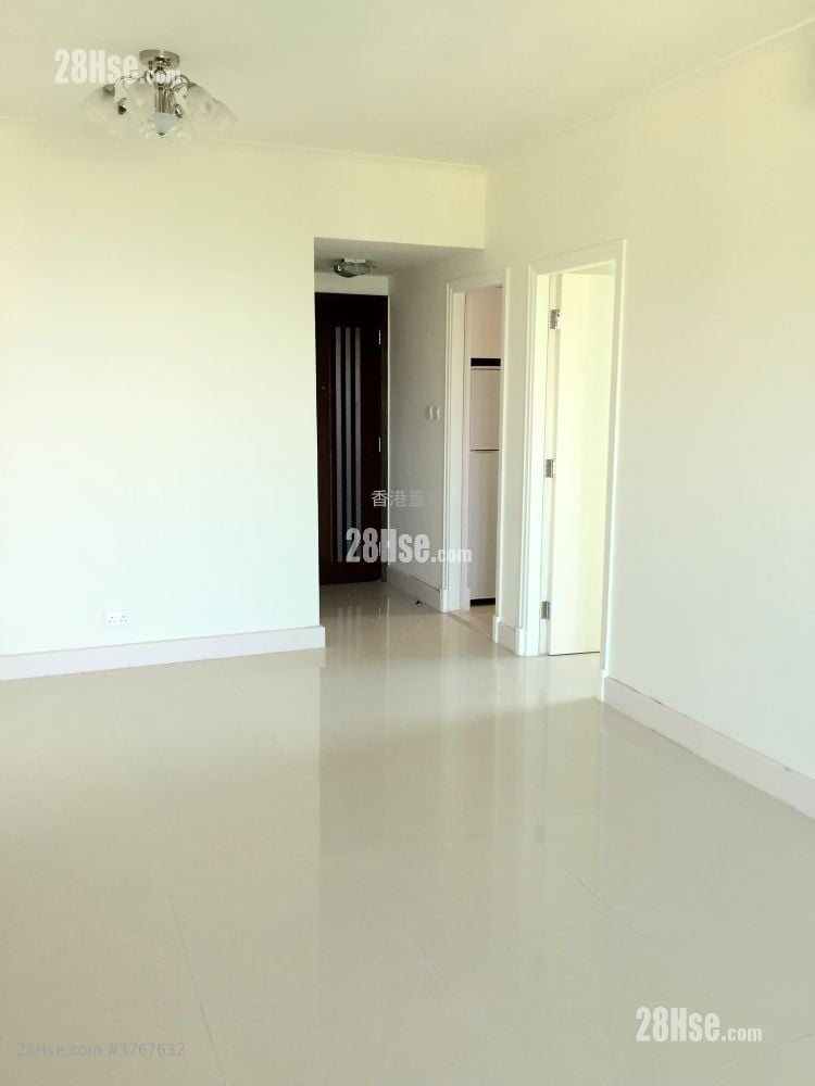 领峰 售盘 3 房 , 2 浴室 654 平方尺