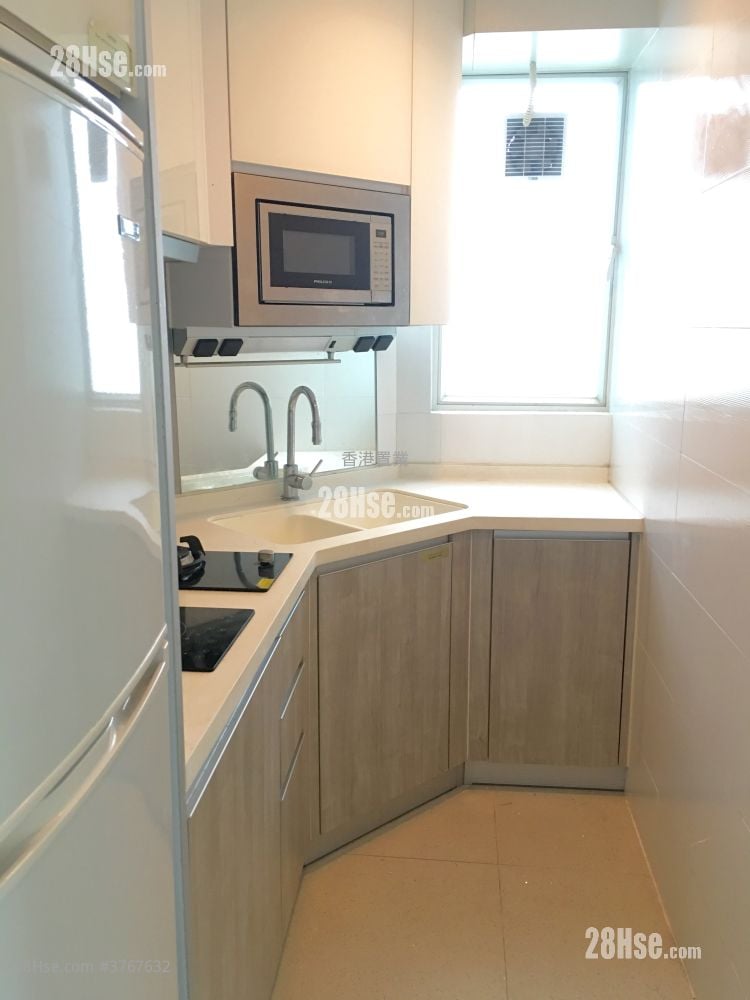 领峰 售盘 3 房 , 2 浴室 654 平方尺