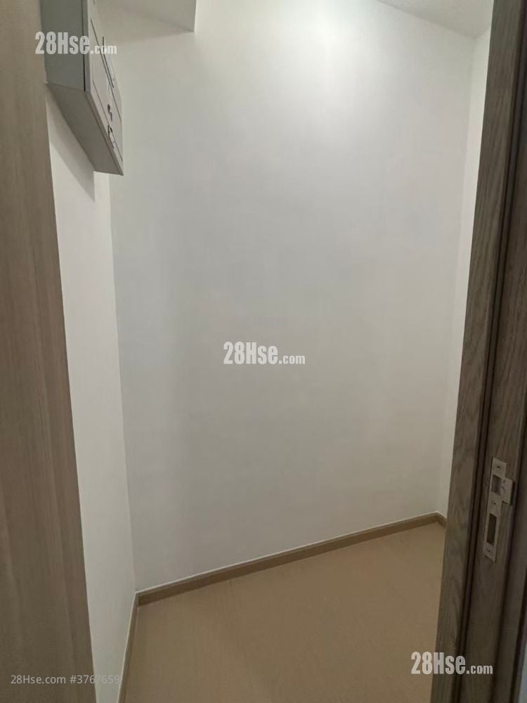 亲海駅 售盘 3 房 , 2 浴室 707 平方尺