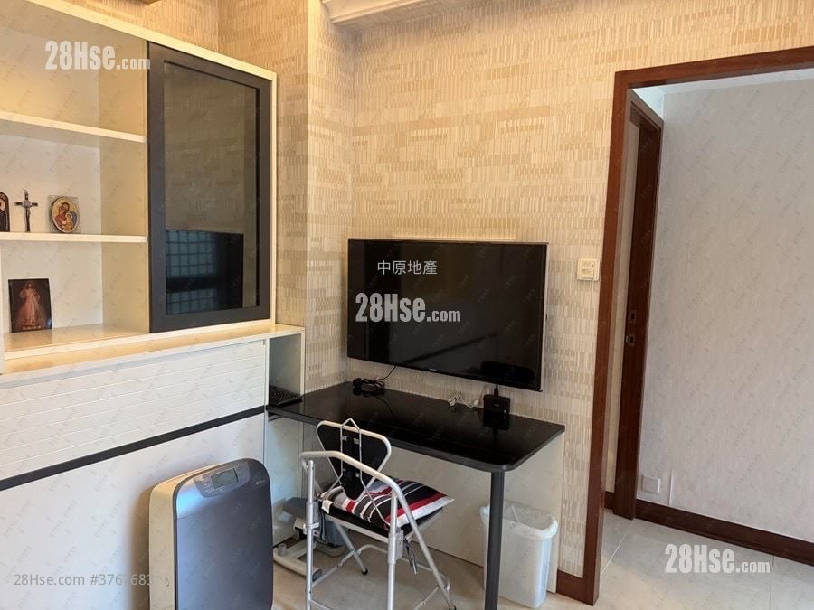 Seasons Villas Sell 4 Bedrooms 1,117 ft²