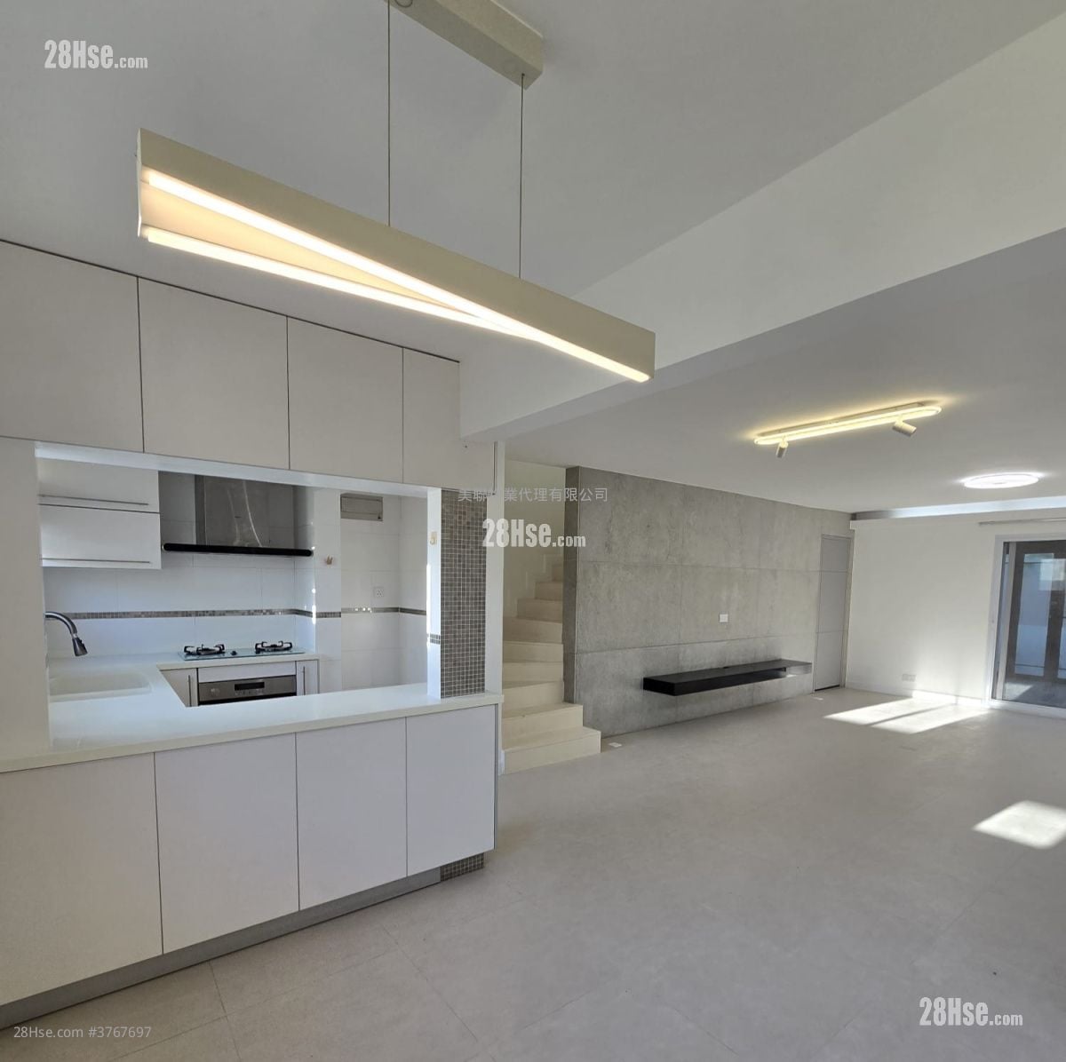 Fairview Park Sell 3 Bedrooms , 2 Bathrooms 1,035 ft²