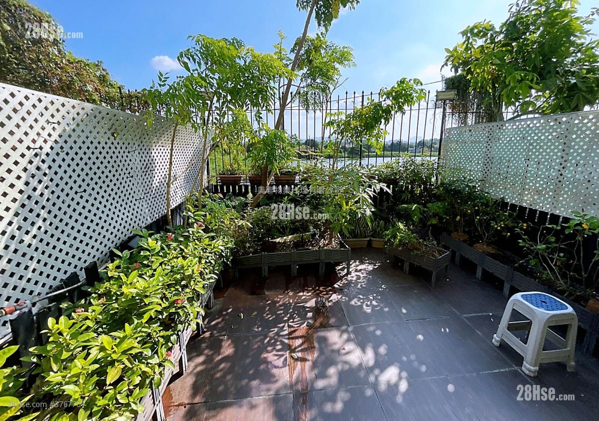 Fairview Park Sell 3 Bedrooms , 2 Bathrooms 915 ft²