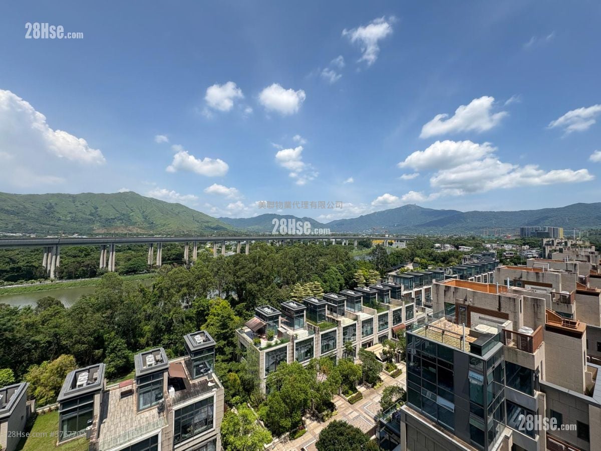 Riva Sell 5+ Bedrooms , 3 Bathrooms 1,275 ft²