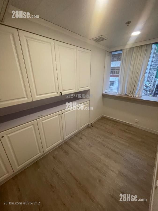 加拿芬广场 租盘 5+ 房