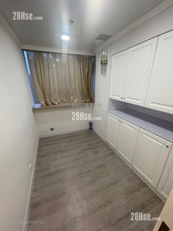 加拿芬广场 租盘 5+ 房