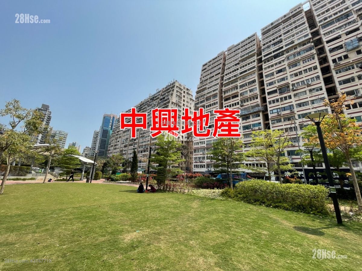 Man Wai Building Sell 3 Bedrooms 565 ft²