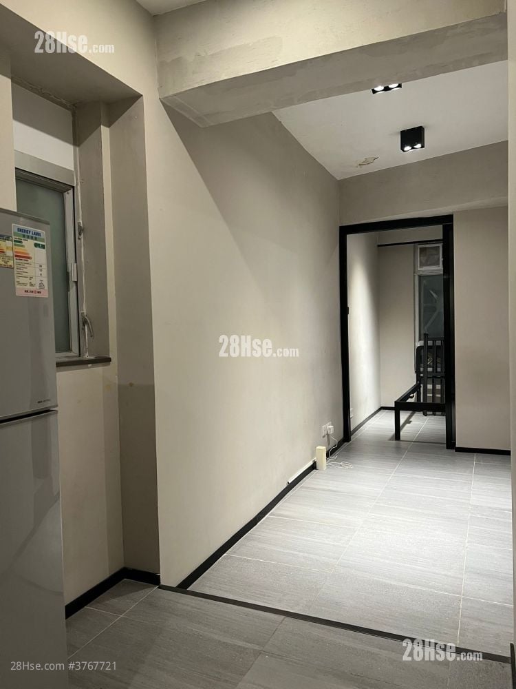 Windsor Mansion Rental 1 Bedroom 220 ft²