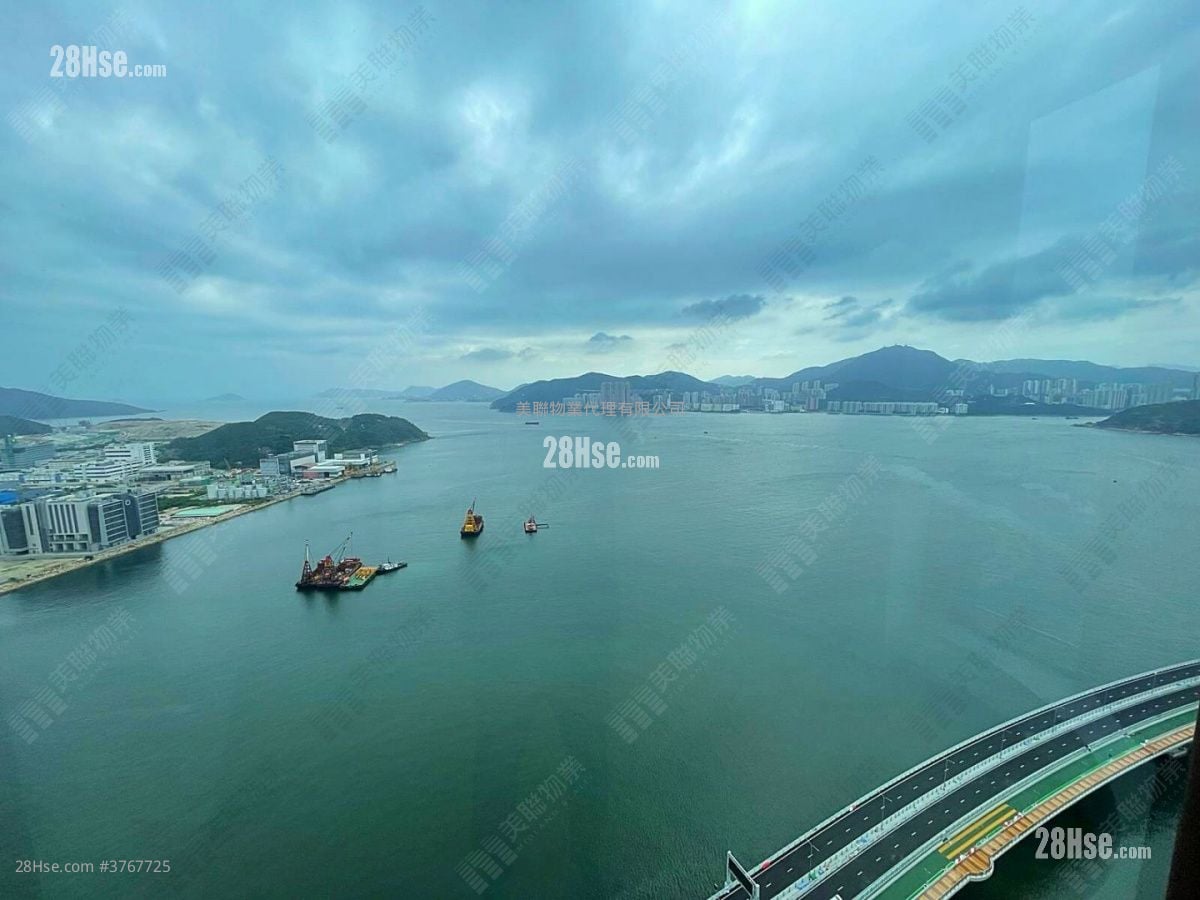 Lp10 Sell 4 Bedrooms , 3 Bathrooms 1,202 ft²