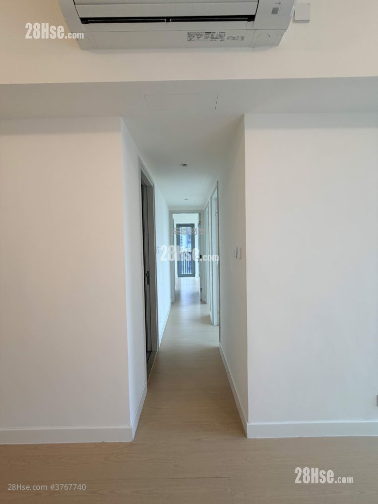 Monaco 售盘 3 房 , 2 浴室 727 平方尺