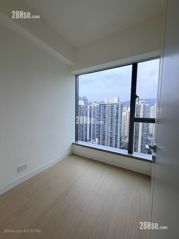 Monaco 售盘 3 房 , 2 浴室 727 平方尺