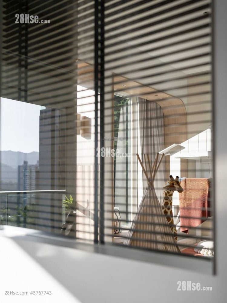 Peak One Sell 3 Bedrooms , 2 Bathrooms 1,014 ft²