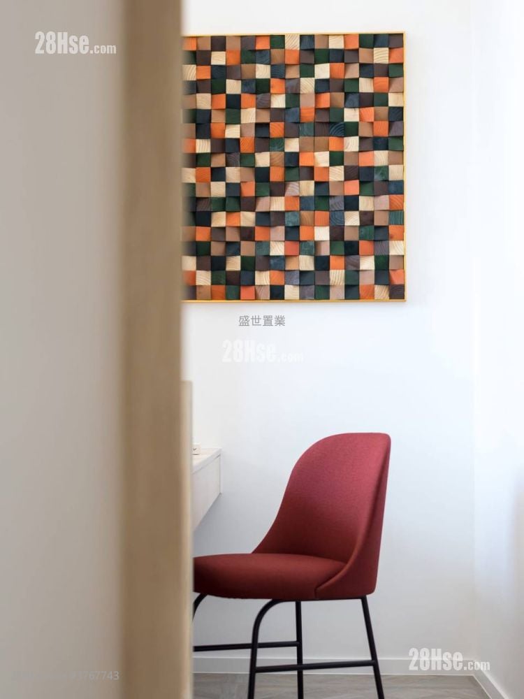 Peak One Sell 3 Bedrooms , 2 Bathrooms 1,014 ft²