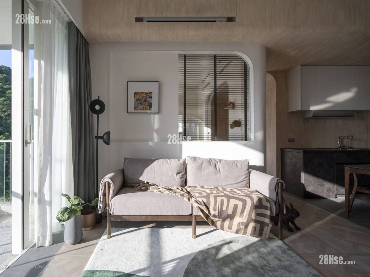 Peak One Sell 3 Bedrooms , 2 Bathrooms 1,014 ft²