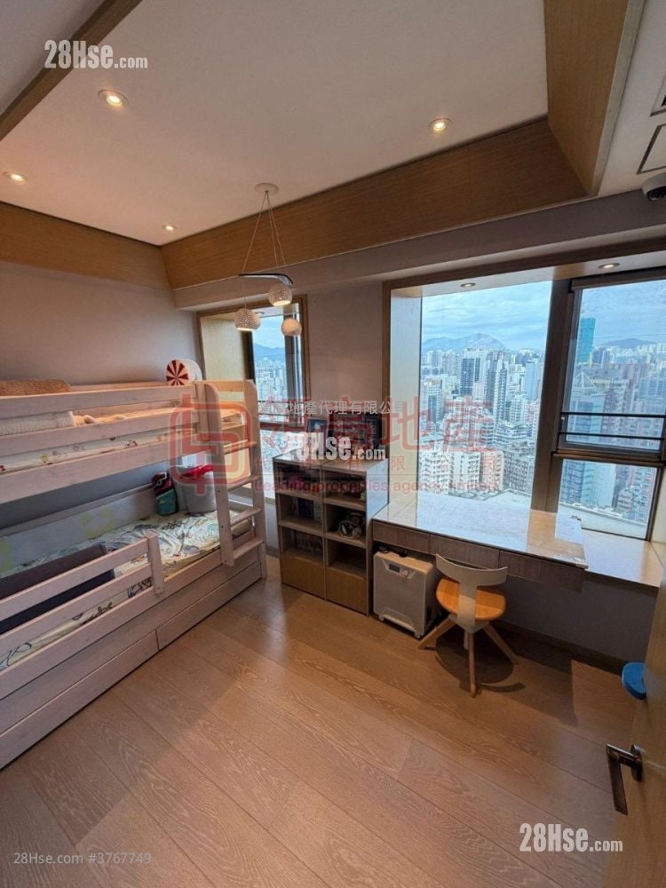 Grand Austin 售盘 5+ 房 , 3 浴室 2,179 平方尺